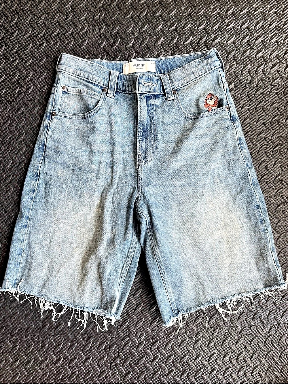 Vintage Y2K Hollister x Looney Toons Denim Super Baggy Shorts